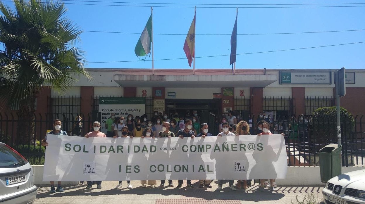 Juicio Baños de Popea Córdoba | Lanzan una campaña para reunir fondos y pagar las multas de los profesores condenados