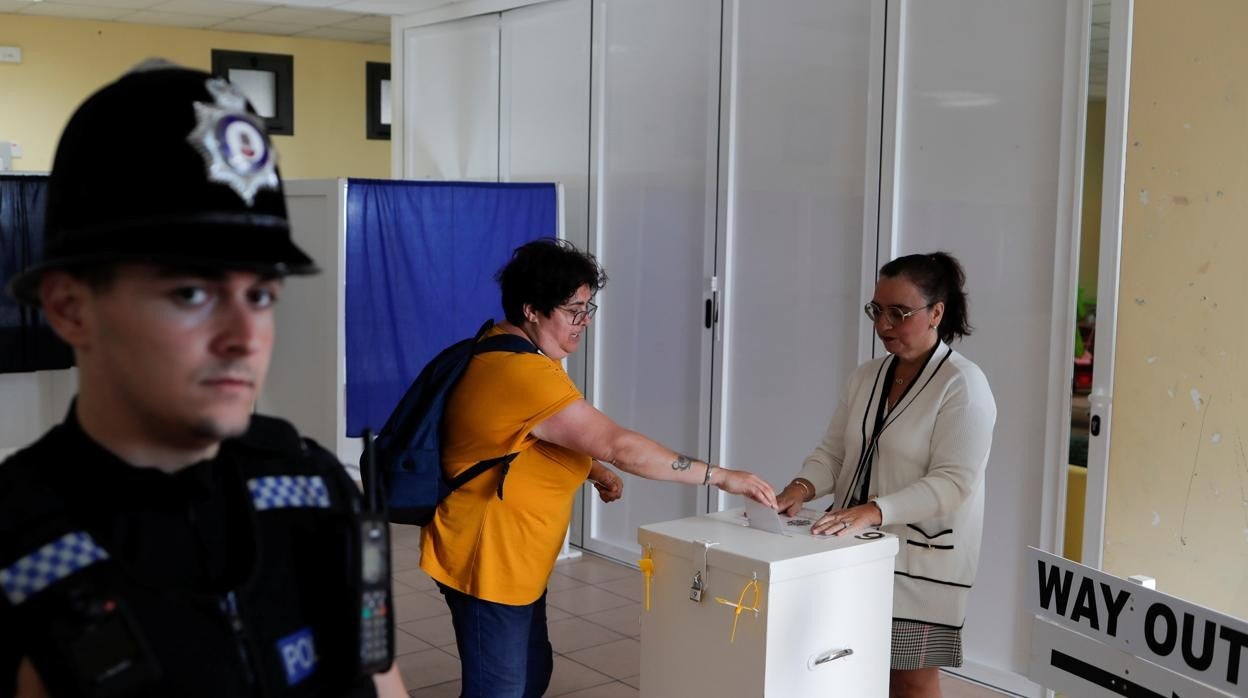 Una de las imágenes que deja el referéndum sobre el aborto en Gibraltar