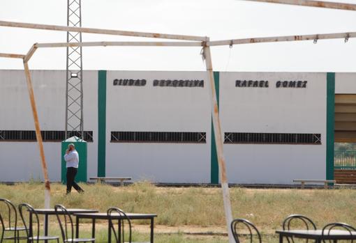 Estado de la Ciudad Deportiva Rafael Gómez durante el desalojo del 16 de junio