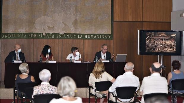 La Junta presenta un estudio sobre las pandemias que han afectado a Andalucía