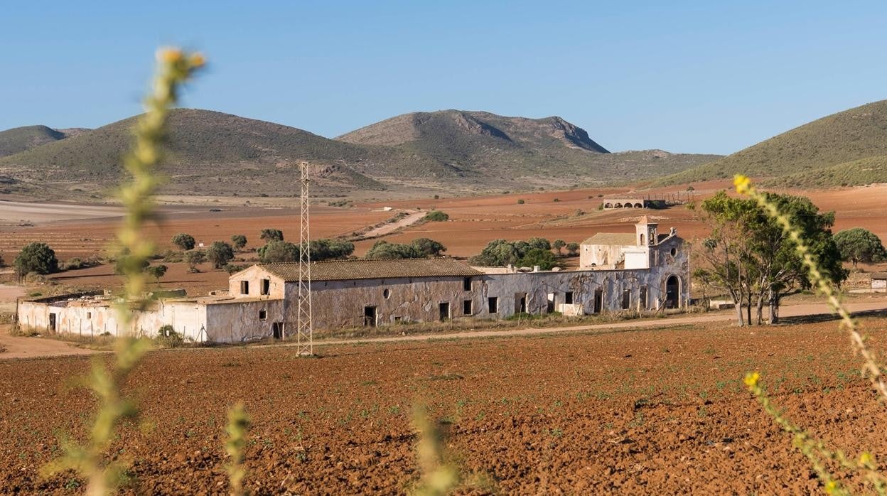 El Cortijo del Fraile es un icono del Parque Natural Cabo de Gata-Níjar.