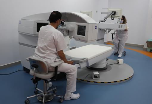 Profesionales sanitarios en el hospital Centro de Andalucía