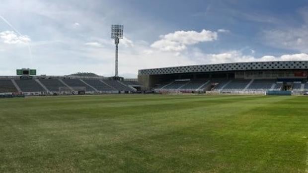 Identifican a los tres encapuchados que agredieron al presidente del Real Jaén en el propio estadio