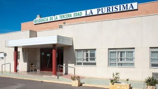 Ascienden a 56 los positivos de Covid en una residencia de Almería, donde ha habido tres fallecidos