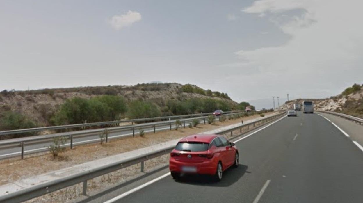 Autovía A7 a la altura de Retamar en Almería capital donde se produjo el suceso.