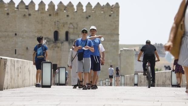 El calor da sus últimos coletazos: los termómetros llegarán hasta los 35 grados este domingo en Córdoba