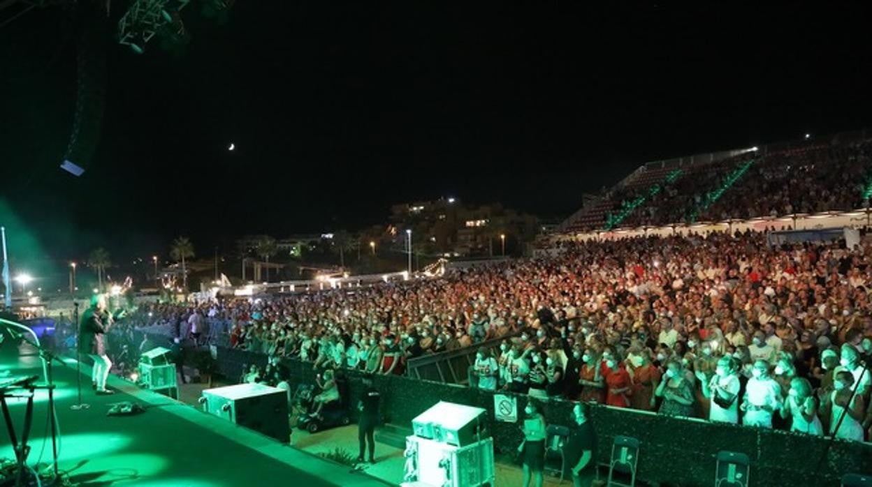 Thomas Helmig ante los 5.000 espectadores de Marenostrum Fuengirola