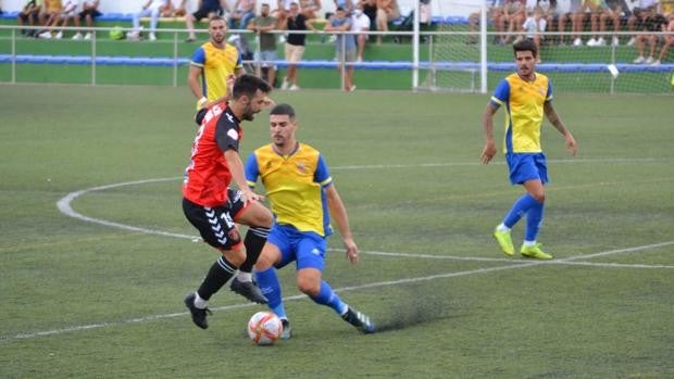 Triple empate para Córdoba B, Pozoblanco y Puente Genil en la primera jornada en Tercera RFEF