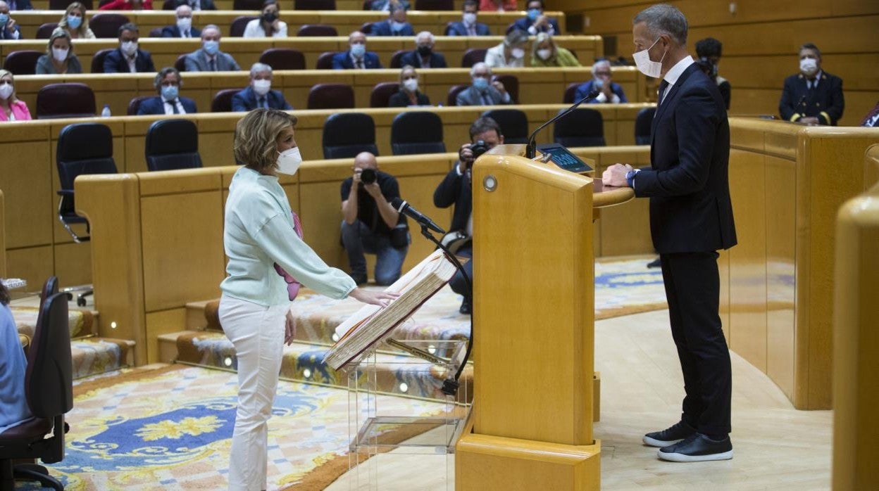 Imagen de la toma de posesión de Susana Díaz como senadora en la Cámara Alta