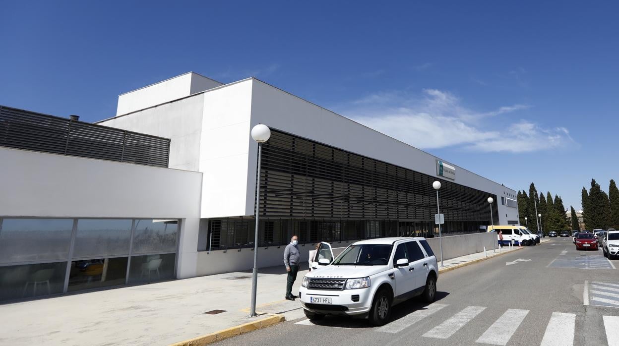 Salud ejecutará obras de ampliación en el hospital de Montilla