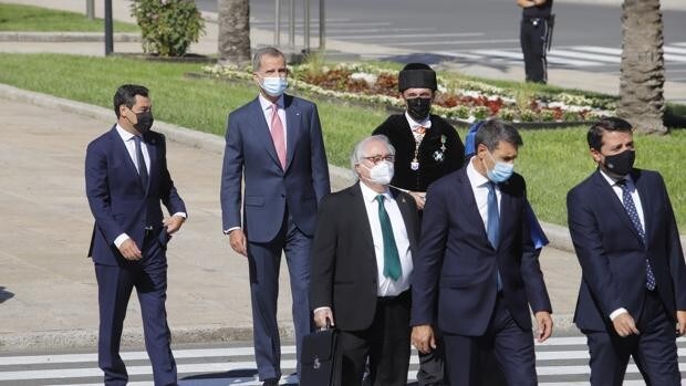 El ministro Castells quita hierro a su «proyecto de ley» y dice en Córdoba que «servirá al conjunto de la sociedad»