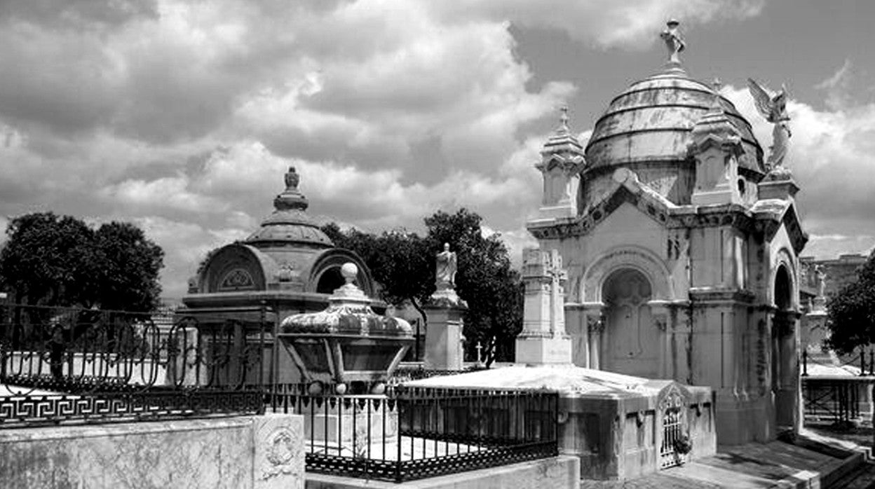 Fantasmas en el cementerio de San Miguel de Málaga