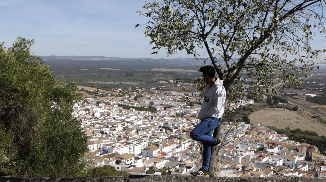 Vista de Almodóvar del Río durante una etapa de confinamiento