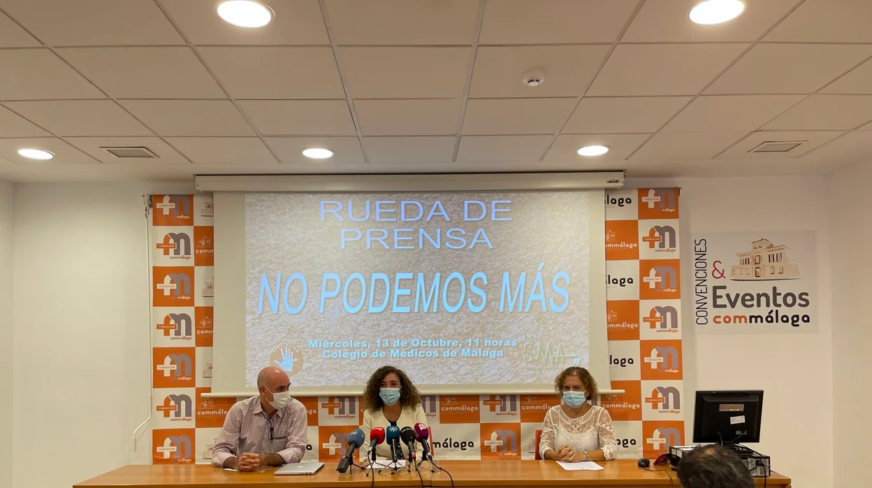 Silvia Rodríguez, José Becerra y Carmen González, este miércoles en el Colegio de Médicos de Málaga