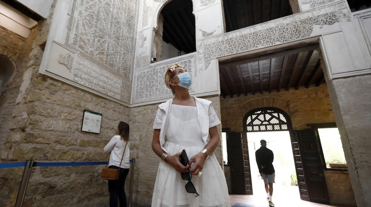 Turistas en la Sinagoga