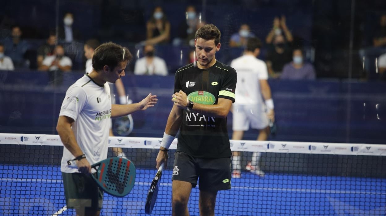 Martínez y Zaratiegui, en el partido ante Garrido y Campagnolo del miércoles