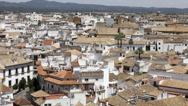 Urbanismo solo autorizará equipos solares en el Casco de Córdoba que se mimeticen con los tejados