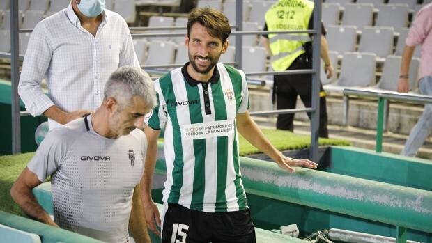 La enfermería del Córdoba CF sigue acogiendo personal con las lesiones de Meléndez y Álex Bernal