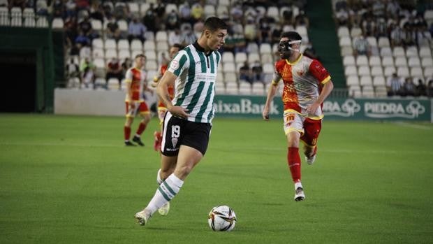 Así está el Córdoba CF en la clasificación después de ganar al Antequera y un nuevo pinchazo del Cacereño