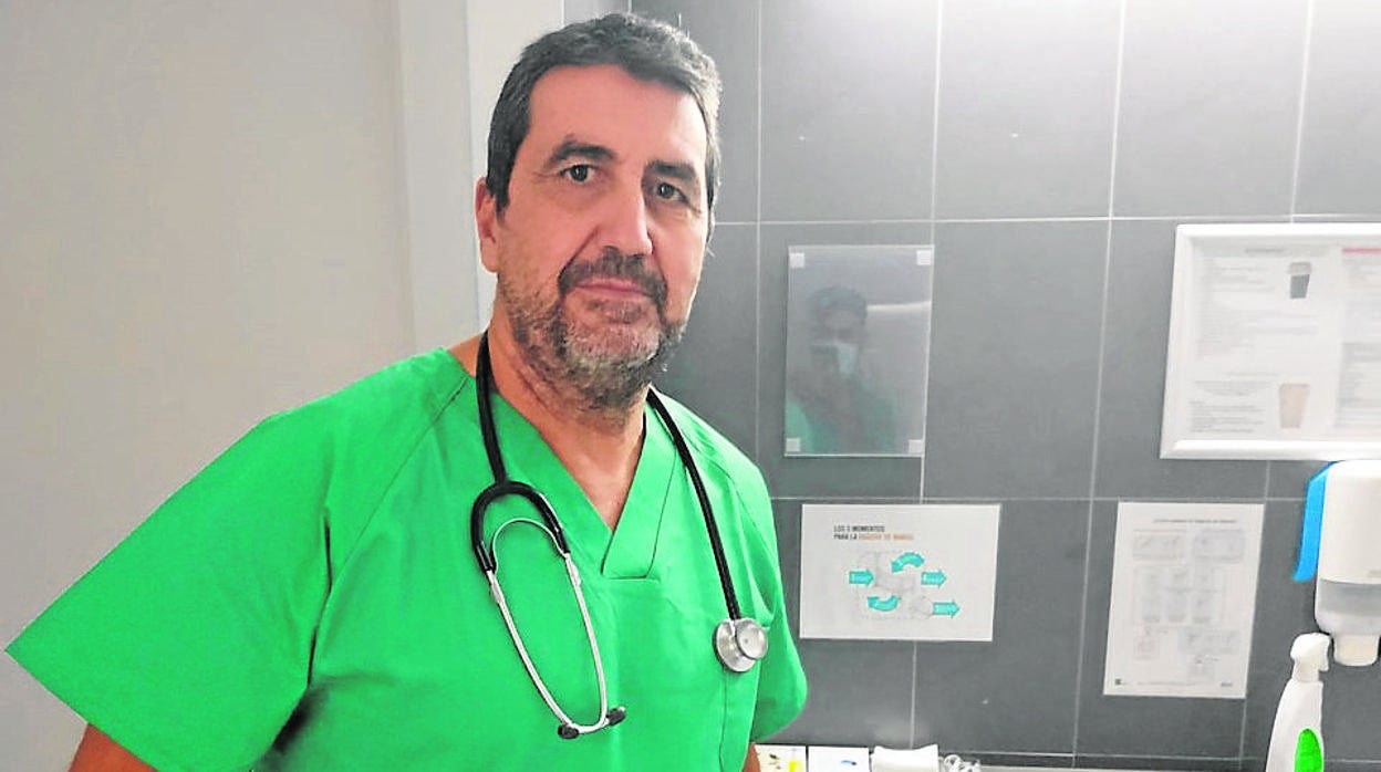 El doctor homenajeado Francisco Gallego