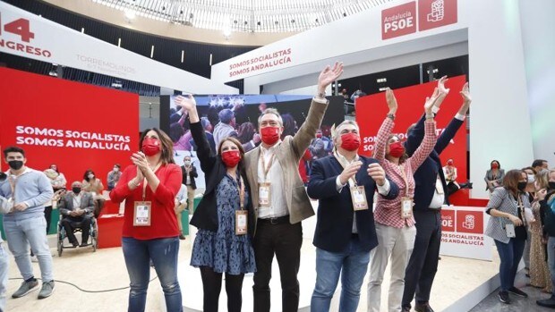 El PSOE Andalucía obvia su pasado y fija en la unidad su arma contra Juanma Moreno