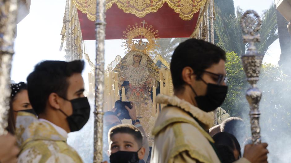 (Vídeo) La Virgen de la O nace a una luz soñada bajo el primer palio de Córdoba tras la pandemia