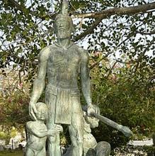 Estatua de Gonzalo Guerrero, Akumal, Quintana Roo, México