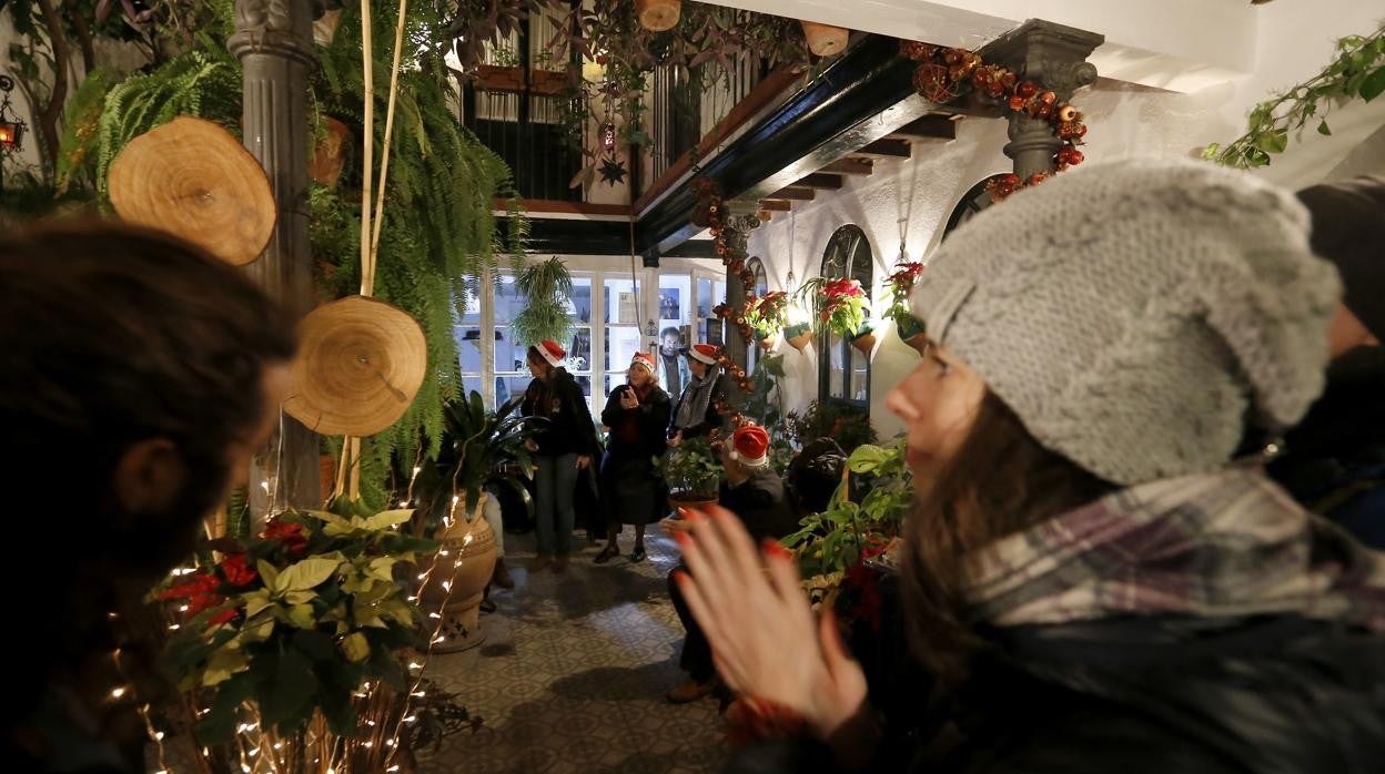 Patios en Navidad en una imagen de archivo