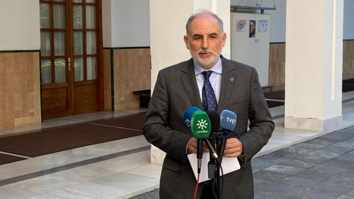 Macario Valpuesta, presidente del grupo parlamentario de Vox en Andalucía