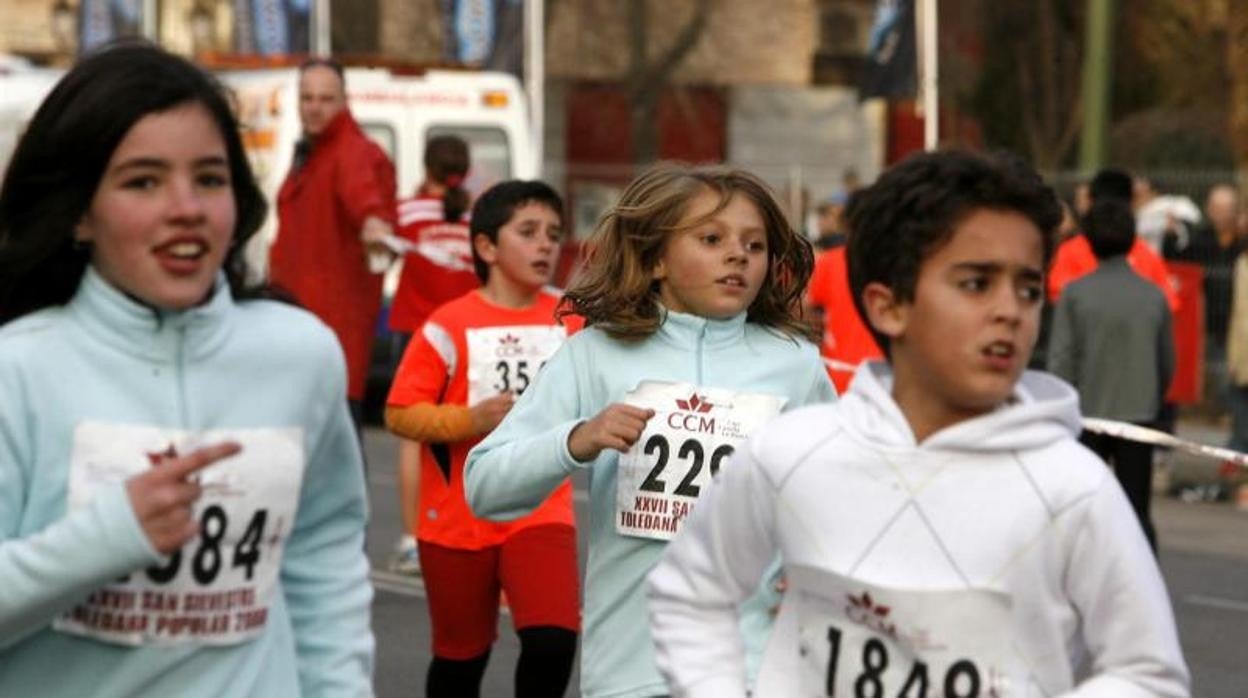 Niños en una carrera popular