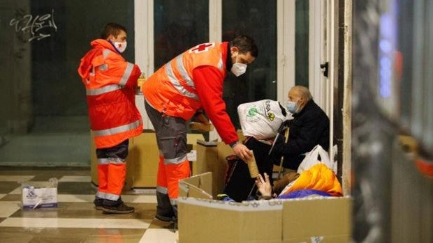 Cáritas y Cruz Roja se preparan para atender a las personas sin hogar ante la DANA invernal en Cordoba