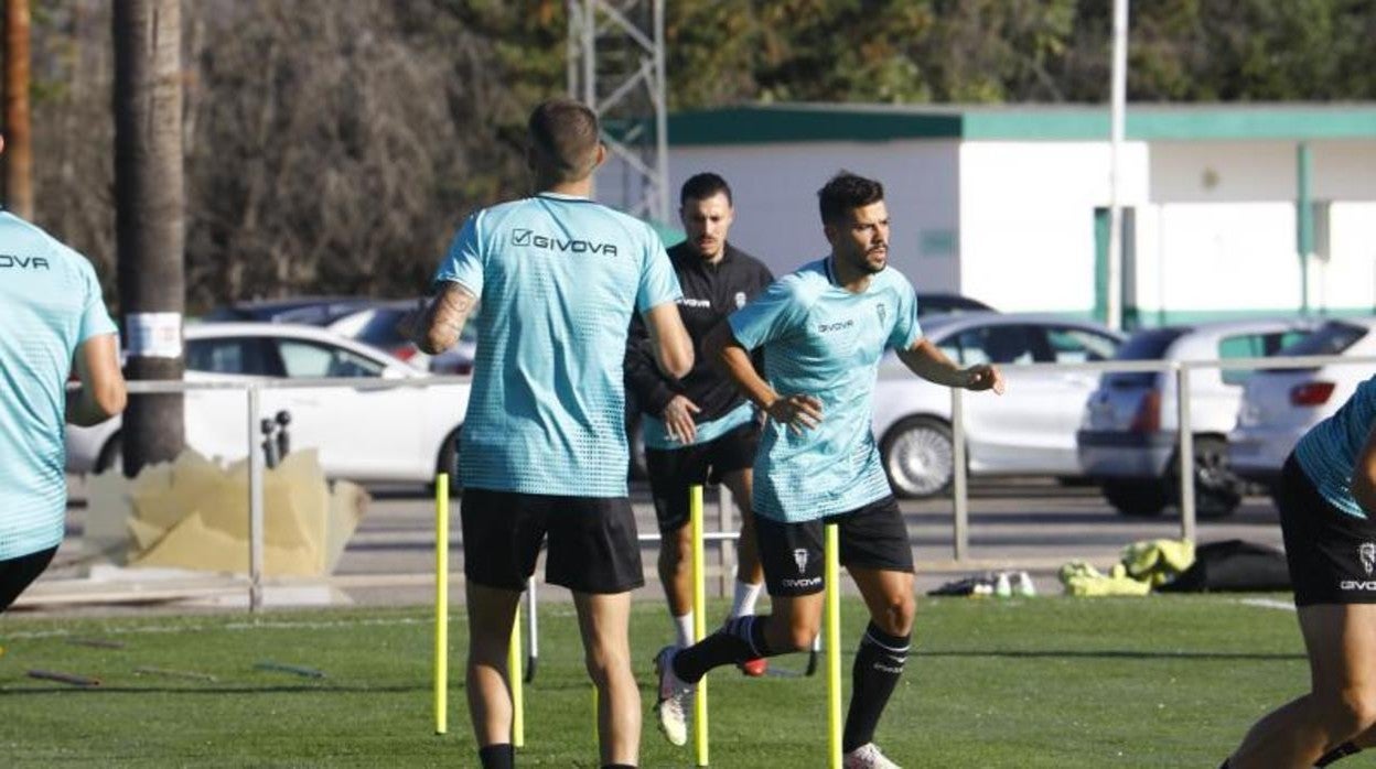 José Ruiz en un entrenamiento del Córdoba