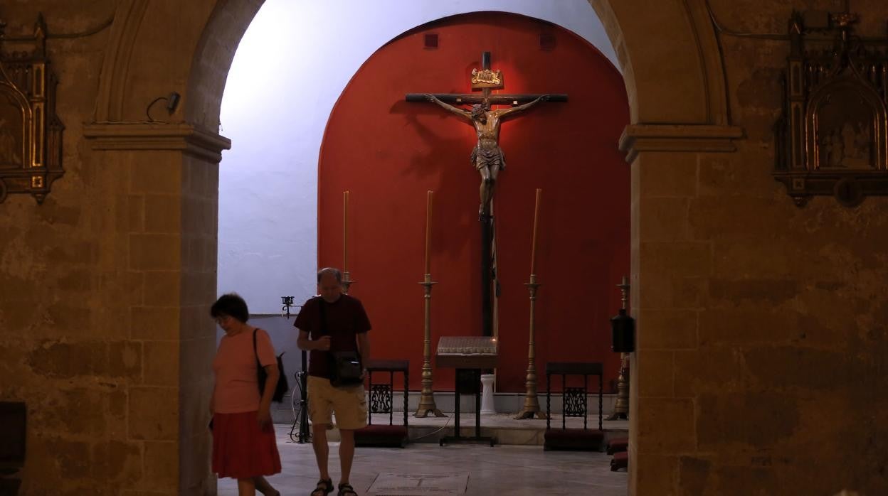 El Cristo de las Ánimas de San Pablo, en su capilla