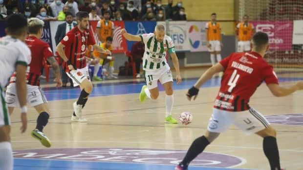 El Córdoba Patrimonio golea (6-1) al Fútbol Emotion Zaragoza para romper la mala racha