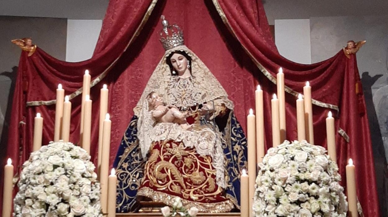 La nueva imagen de Nuestra Señora de Belén, en su parroquia