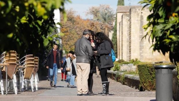 Las temperaturas bajan ligeramente en Córdoba en otro día con cielos despejados