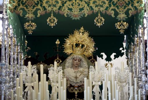 María Santísima de la Esperanza del Valle, en su palio, en 2019