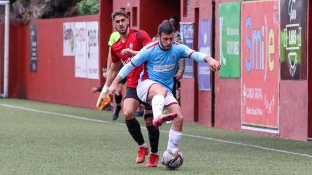 Un Córdoba CF con dos caras cede un empate (1-1) ante el Mensajero de penalti y en la última jugada