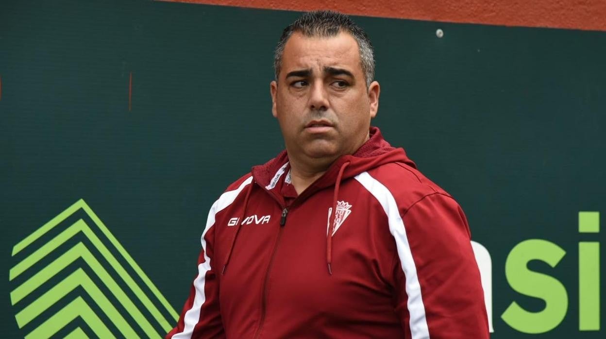 Germán Crespo, antes del inicio del partido en el Silvestre Carrillo