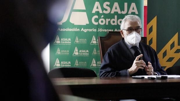 Asaja Córdoba pide el cese del ministro Garzón por decir que España exporta carne de mala calidad
