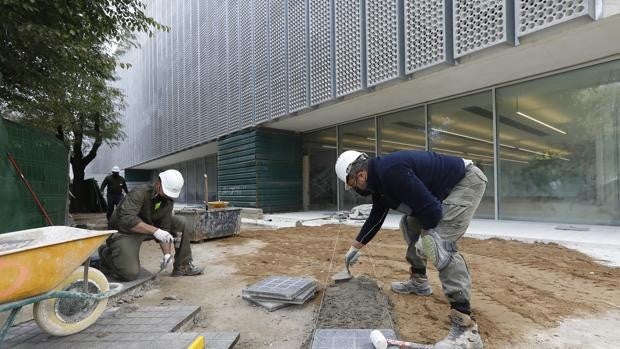 Las administraciones licitan ya en Córdoba a un ritmo superior al de la etapa previa al Covid