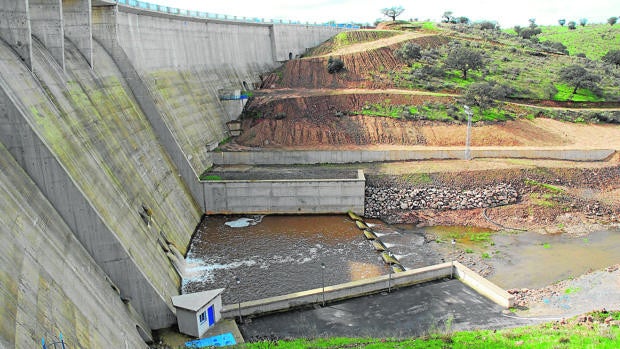 Asaja reclama que el nuevo Plan Hidrológico del Guadiana reserva agua para los ganaderos de Córdoba