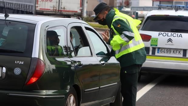 Accidente Córdoba | Muere un peatón de 77 años en Alcolea tras ser atropellado por un coche