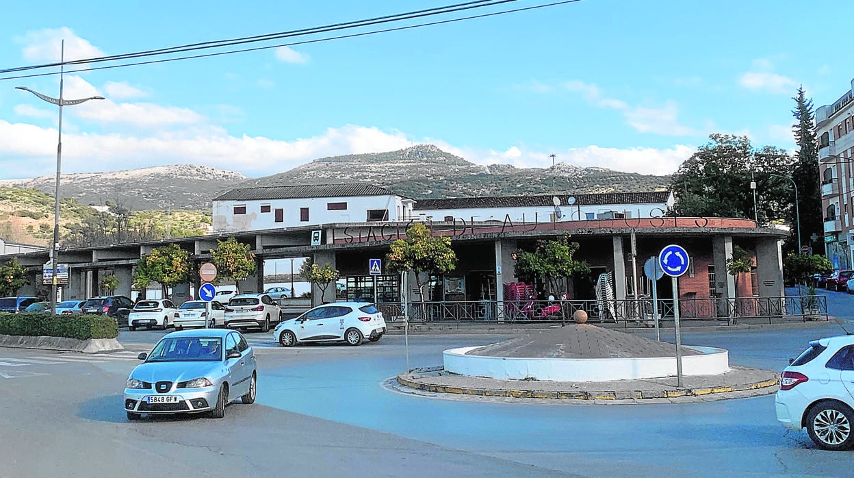 Viales alrededor de la estación de autobuses de Cabra