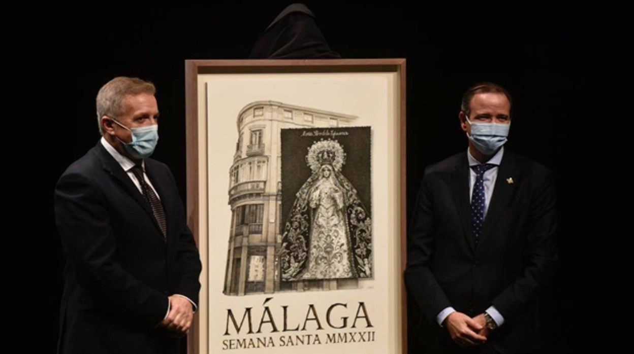 El autor, Fernando Prini, y el presidente de la Agrupación de Cofradías, Pablo Atencia, junto al cartel