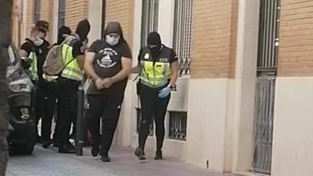 Ocho detenidos en una operación antidroga en Lucena y Torremolinos con nueve kilos de cocaína incautada