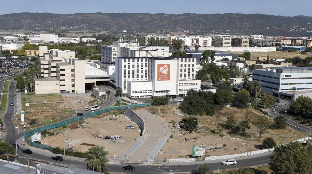 Imagen del solar donde se levantarán las Consultas Externa del Materno-Infantil del Hospital Reina Sofía