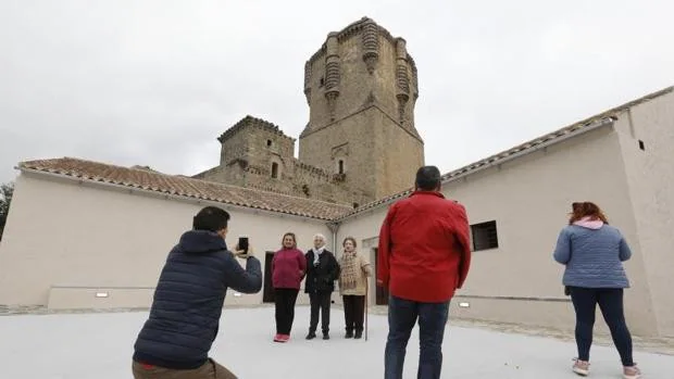 Entrar en la historia es posible: estos son los castillos de Córdoba que se pueden visitar