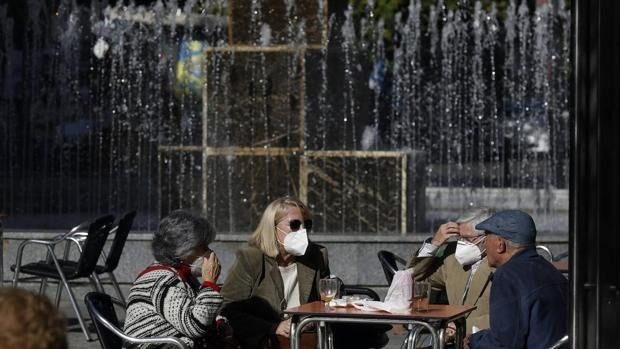 Las máximas subirán de nuevo hasta los 20 grados, pero las mínimas se desplomarán este domingo