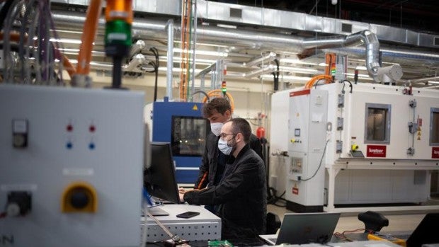 Diez proyectos industriales para Andalucía que pretenden crear 4.595 empleos